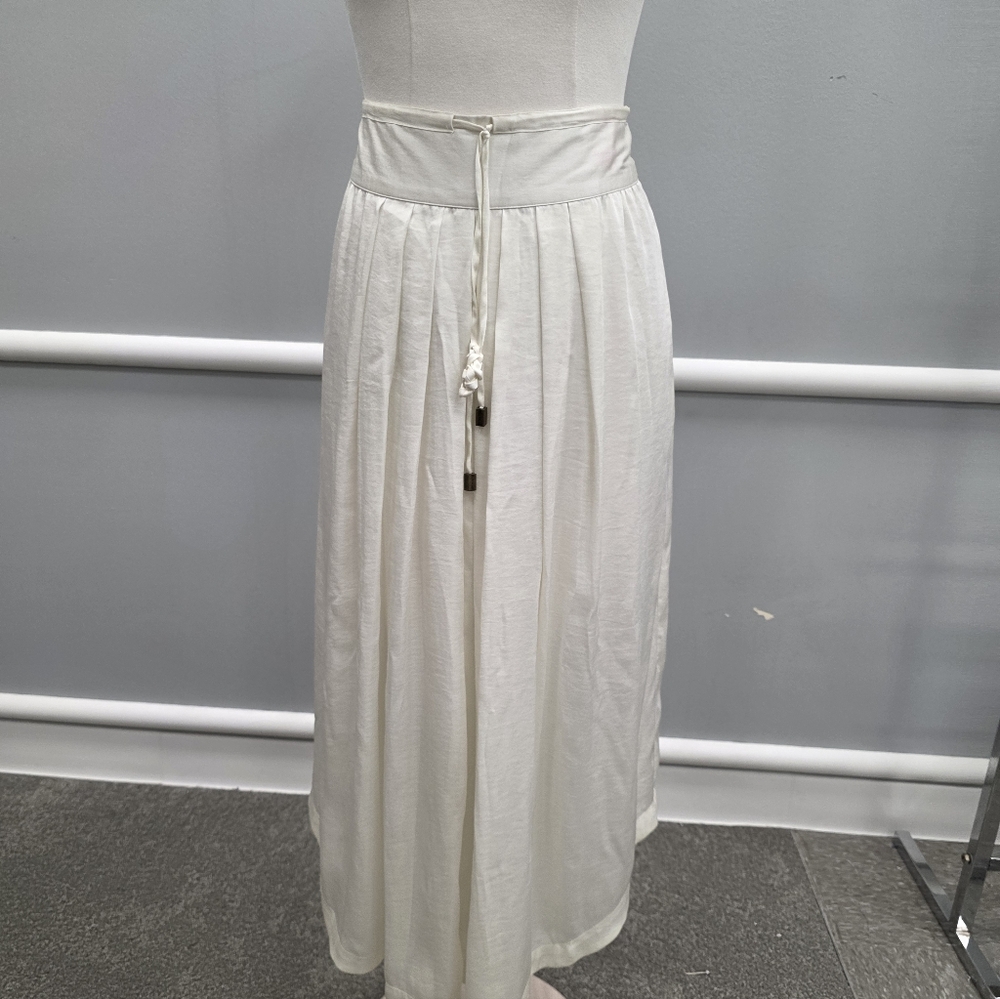 Vince Camuto Cream Maxi Skirt